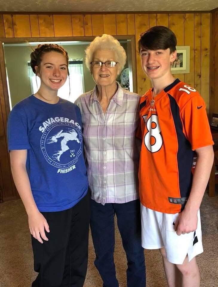 Norma Jean Fusilier - Photo 38