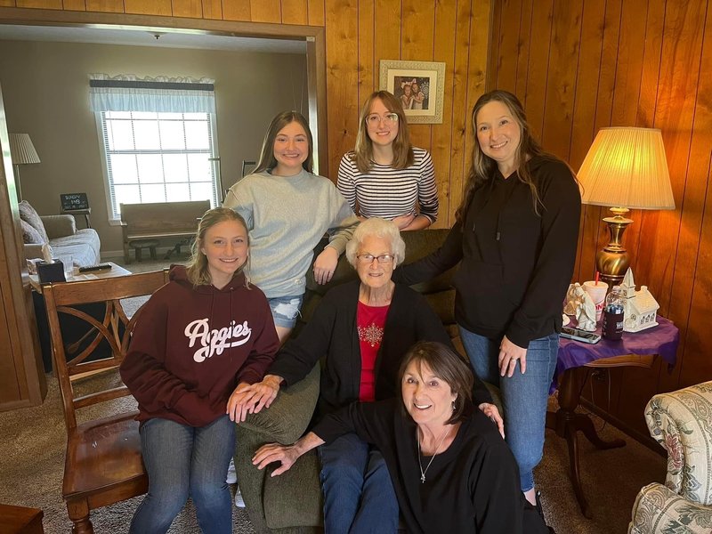 Norma Jean Fusilier - Photo 136