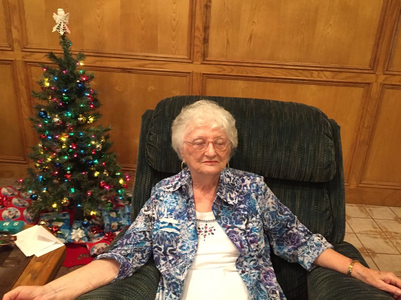 Beth Welch - Photo 8