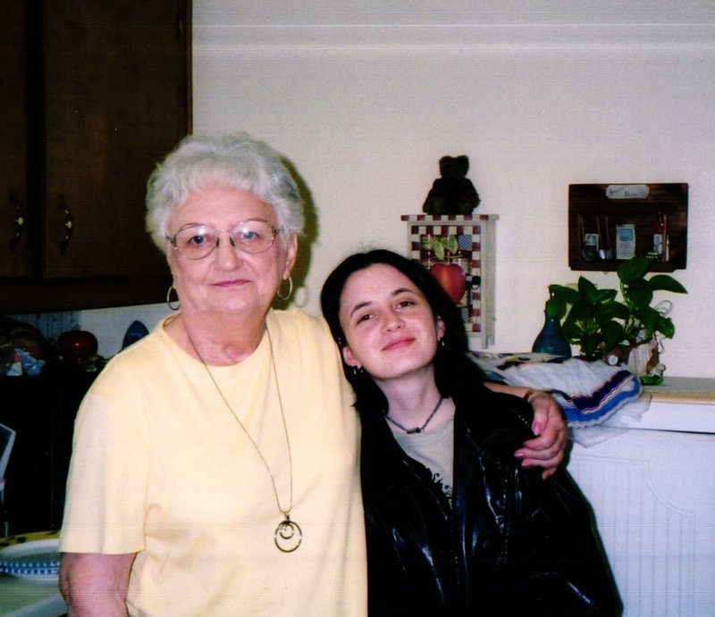 Beth Welch - Photo 40