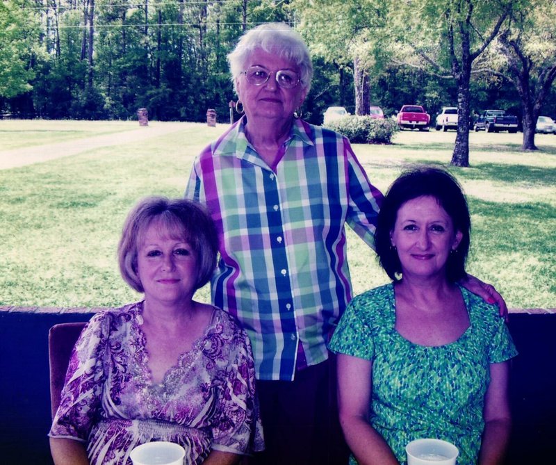 Beth Welch - Photo 45