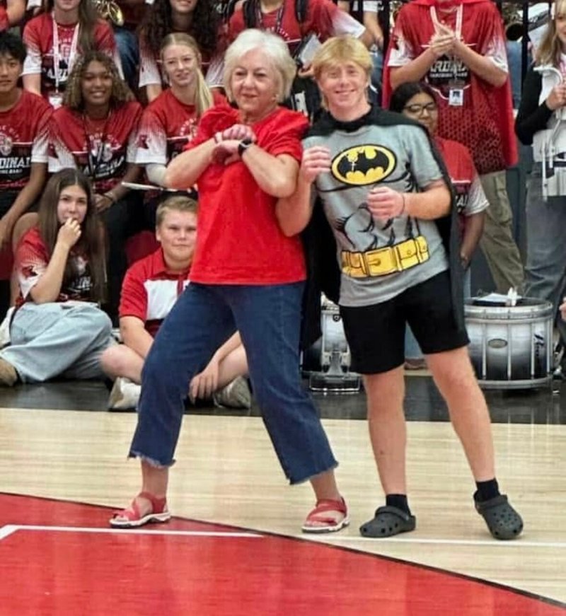 Ruth Ann Wallace - Photo 4