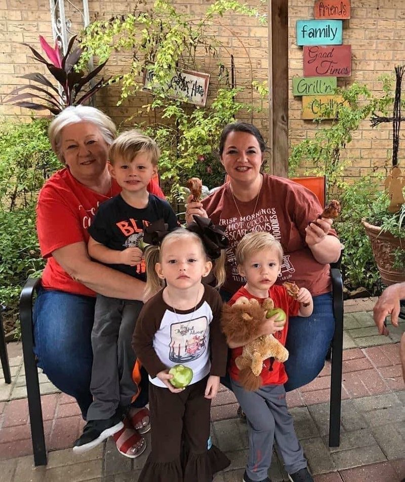 Ruth Ann Wallace - Photo 128