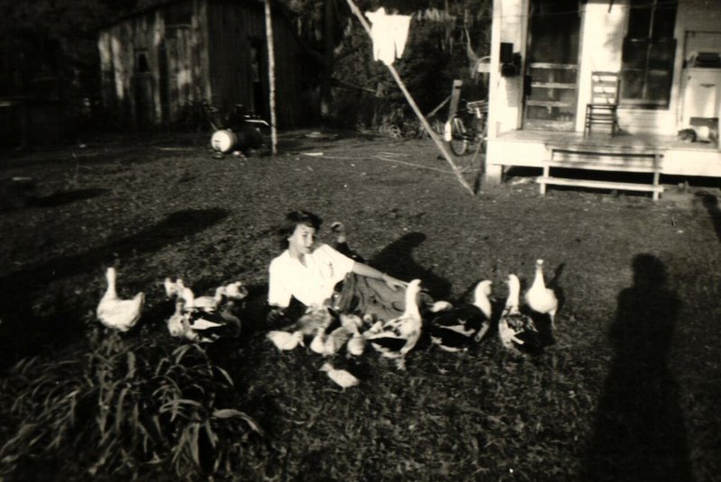 Joyce Victoria Burton - Photo 3