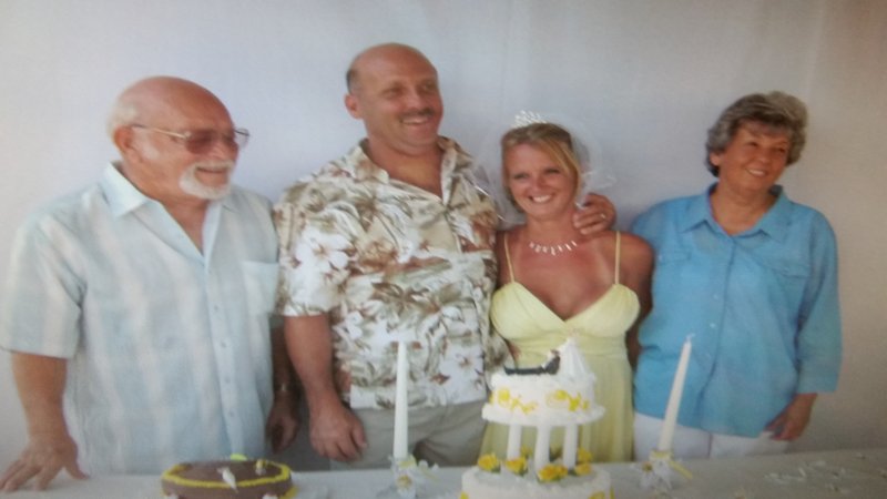 Joyce Victoria Burton - Photo 15