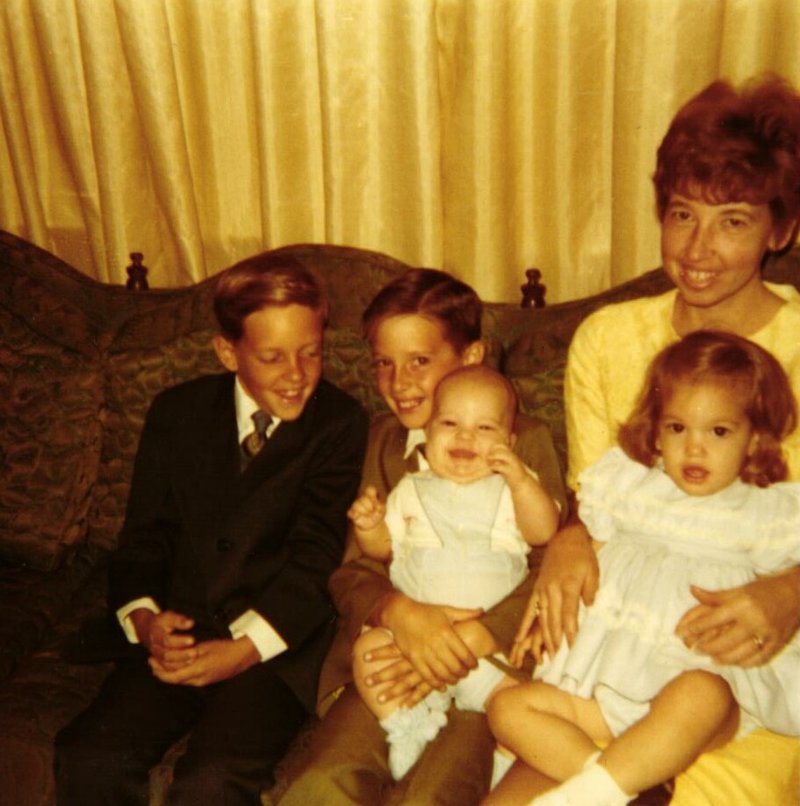 Joyce Victoria Burton - Photo 49