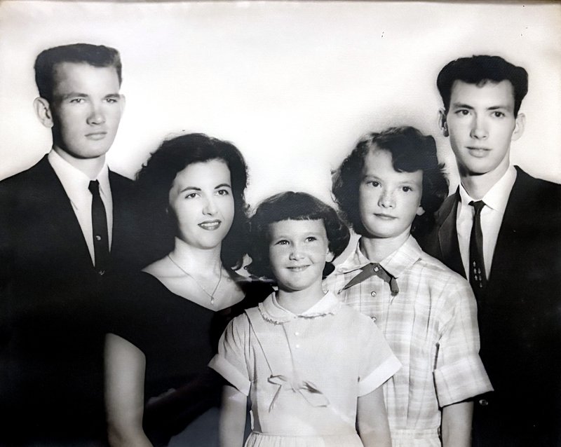 Darlene Faye Bray - Photo 16