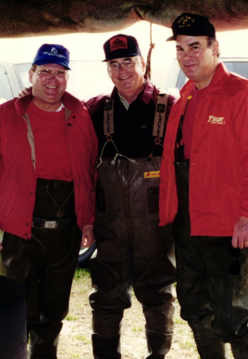 Robert "Bob" Acey Walker - Photo 95