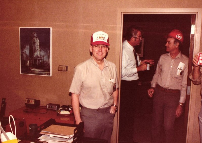 Robert "Bob" Acey Walker - Photo 145