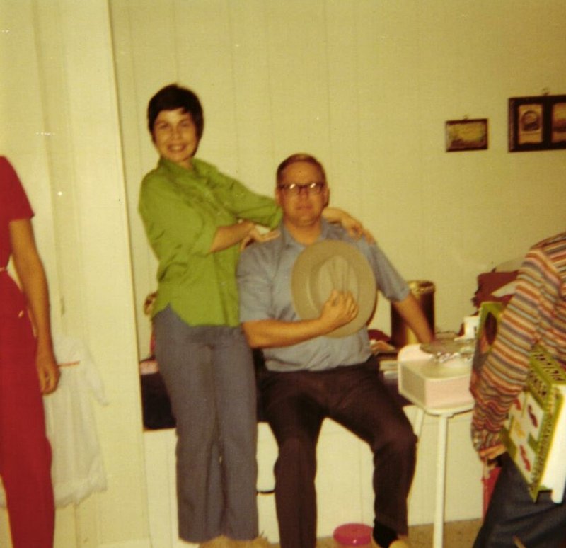 Robert "Bob" Acey Walker - Photo 157