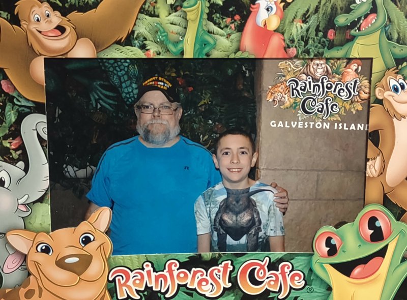 Robert Scott Welton - Photo 12