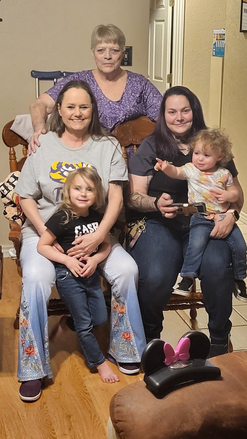 Katherine Lee "Kathy" Hanks - Photo 33