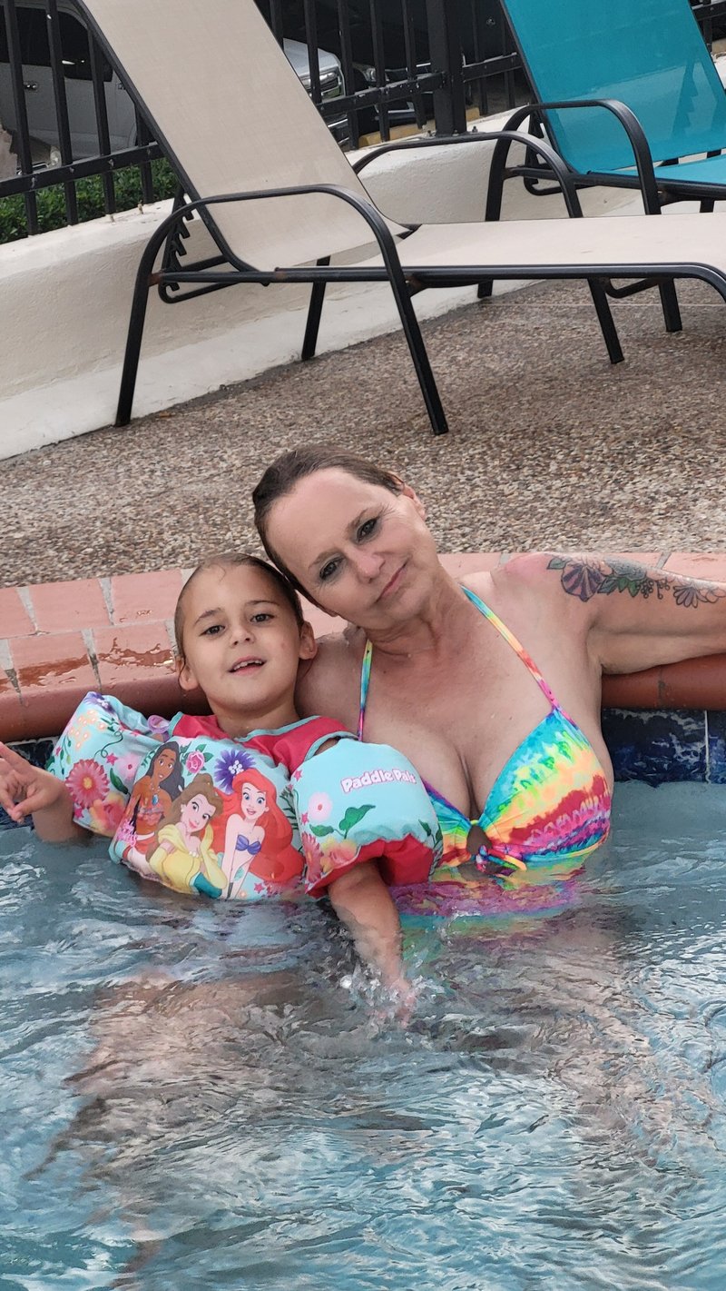 Katherine Lee "Kathy" Hanks - Photo 41