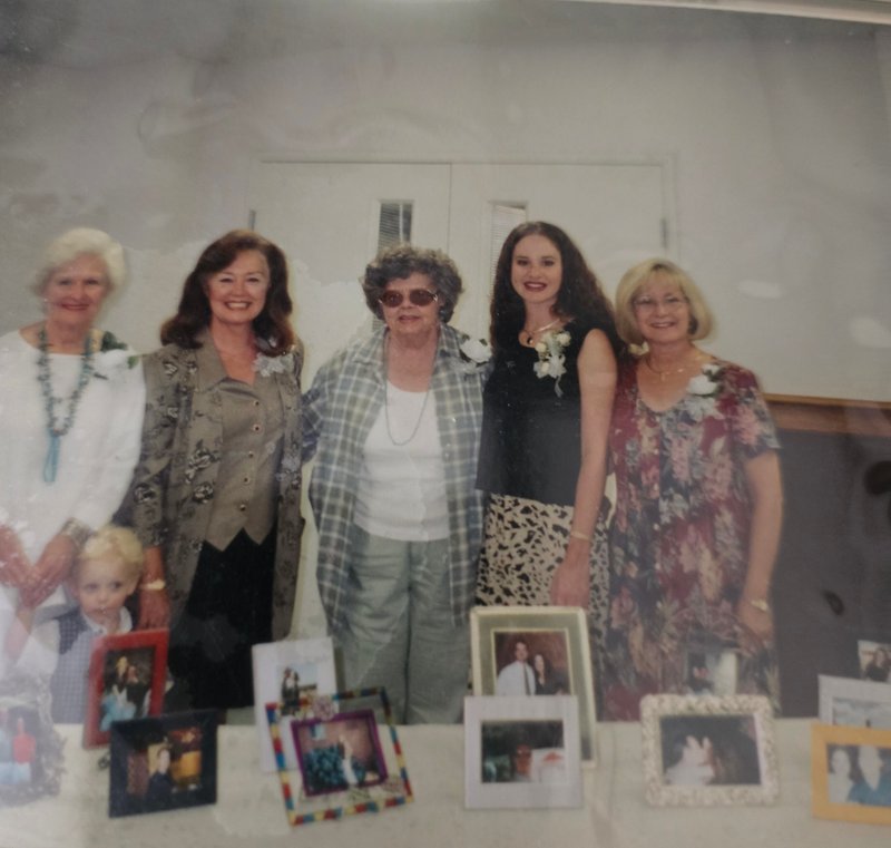 Winona Mae Stark - Photo 59