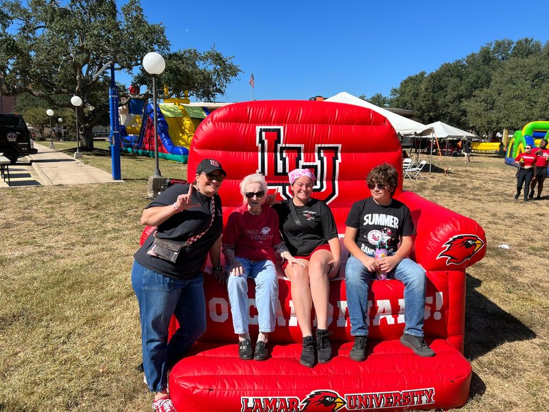 Billie Lou Delaney Leger - Photo 21