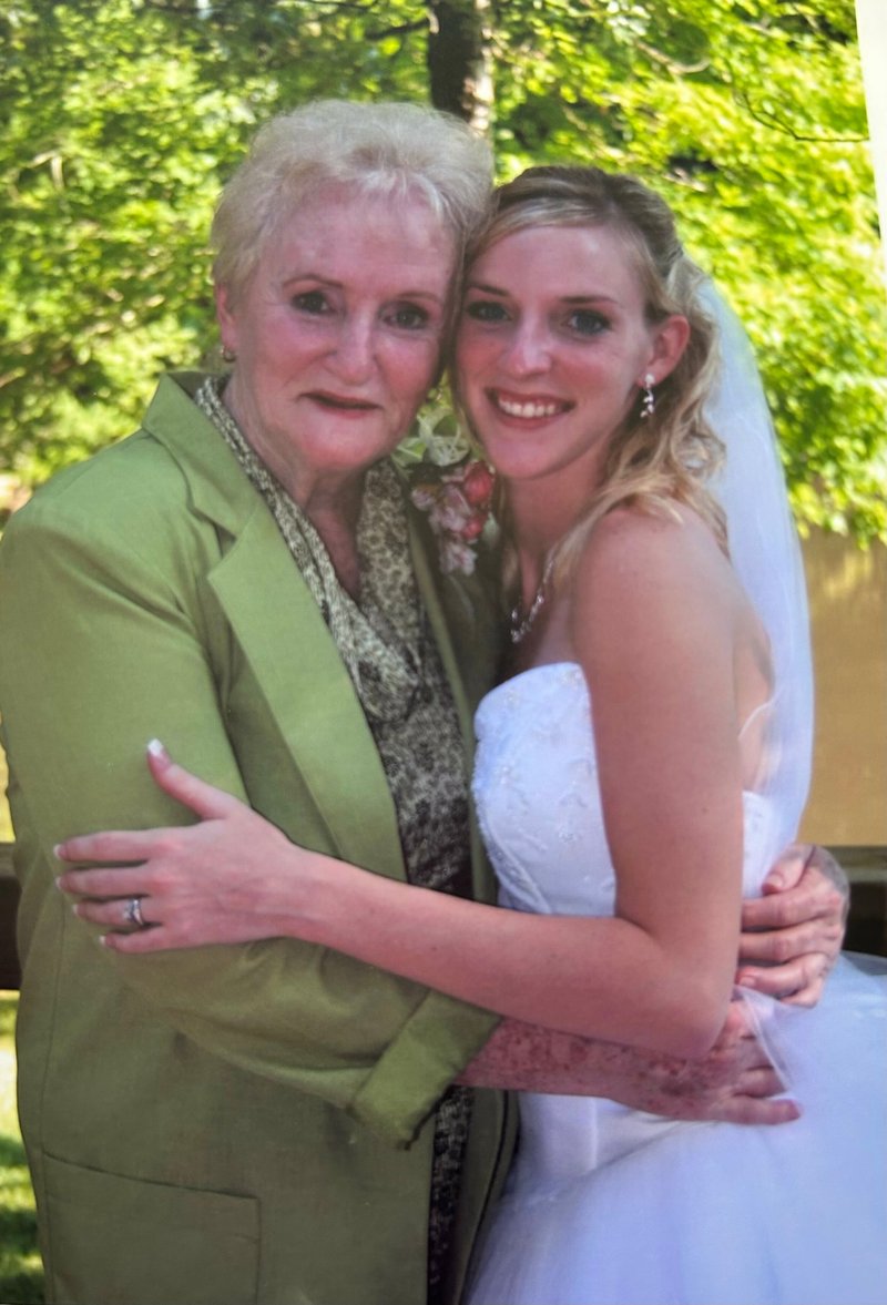 Billie Lou Delaney Leger - Photo 24