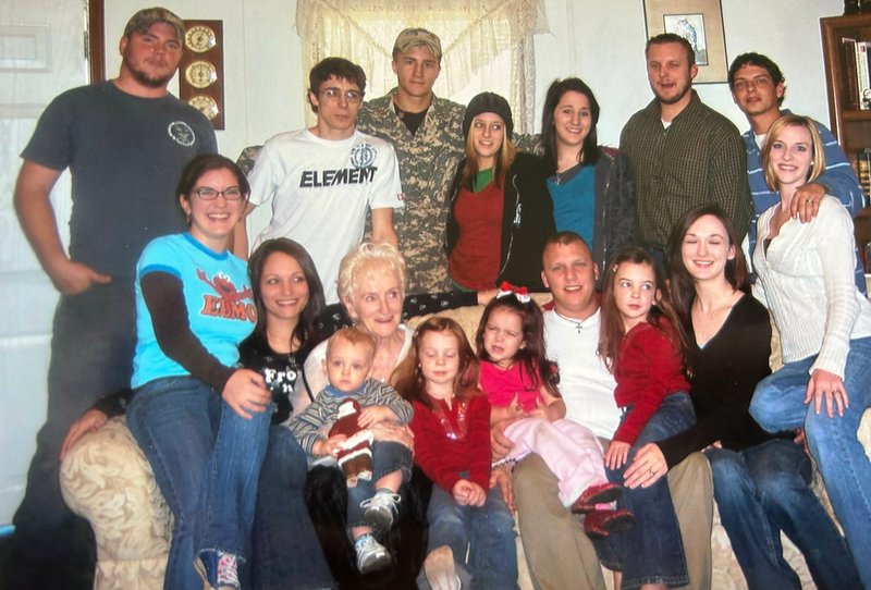 Billie Lou Delaney Leger - Photo 31