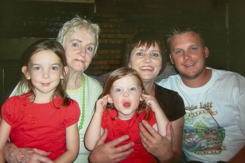 Billie Lou Delaney Leger - Photo 32