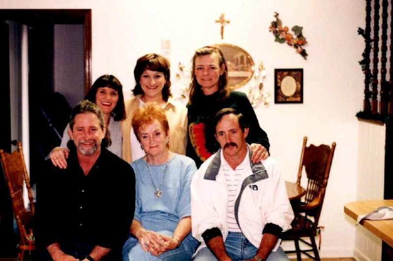 Billie Lou Delaney Leger - Photo 37