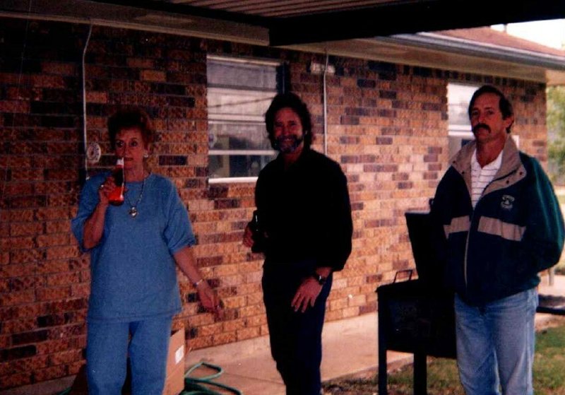 Billie Lou Delaney Leger - Photo 50