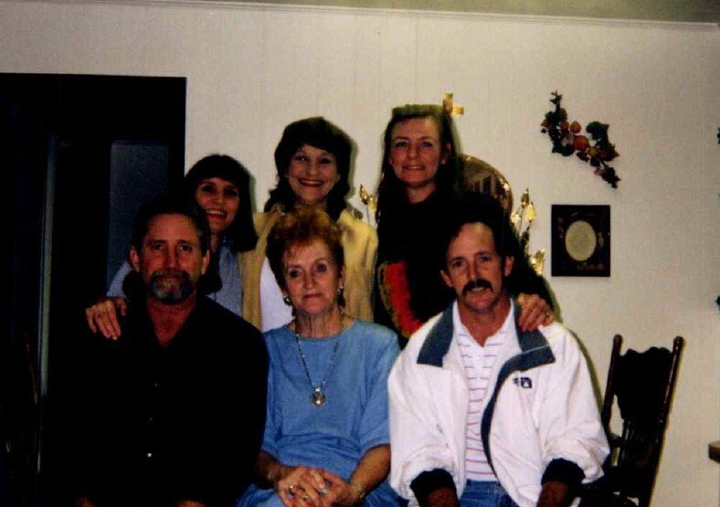 Billie Lou Delaney Leger - Photo 51