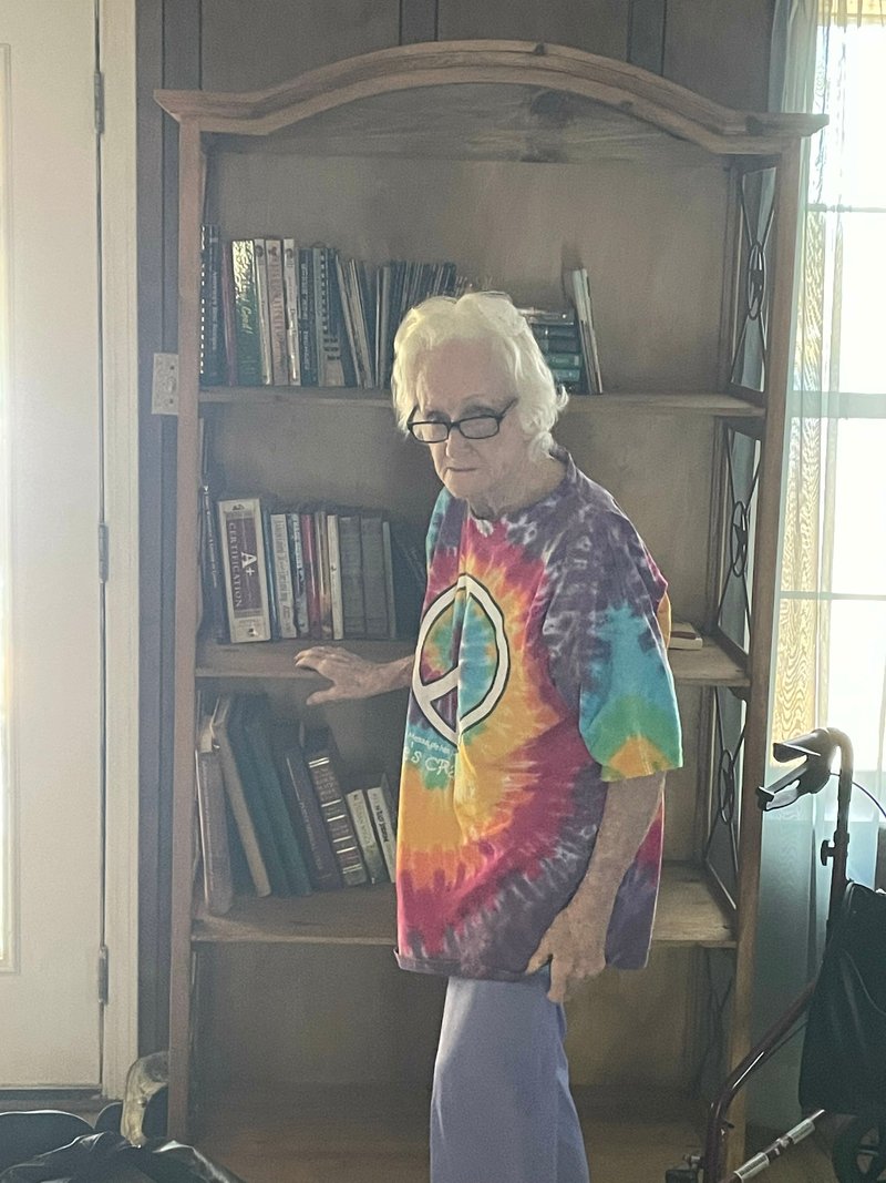 Billie Lou Delaney Leger - Photo 63