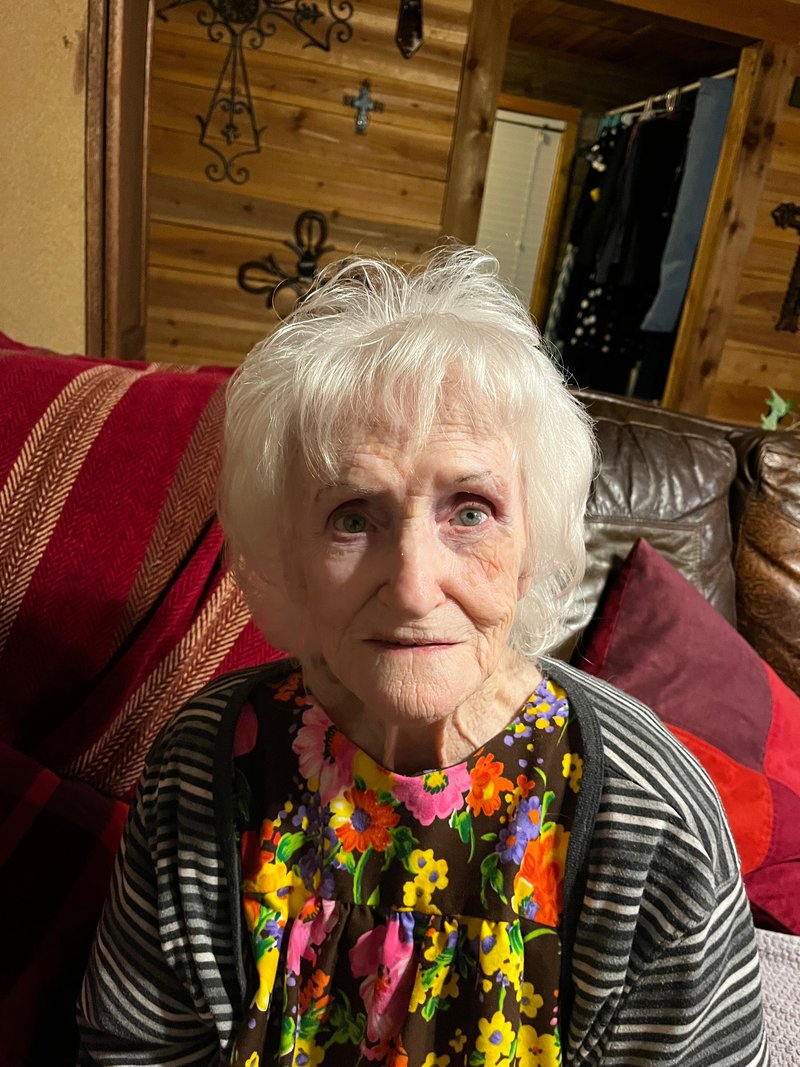 Billie Lou Delaney Leger - Photo 79