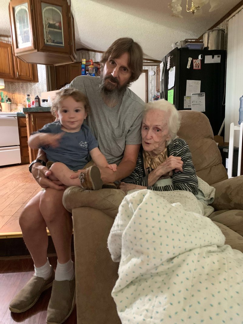 Billie Lou Delaney Leger - Photo 86