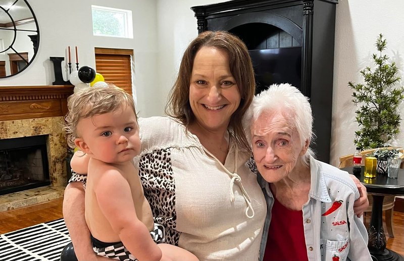 Billie Lou Delaney Leger - Photo 105