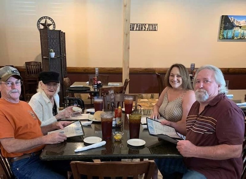 Billie Lou Delaney Leger - Photo 109