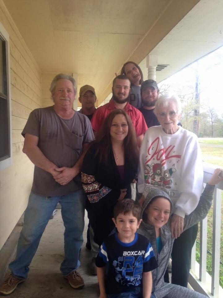 Billie Lou Delaney Leger - Photo 141