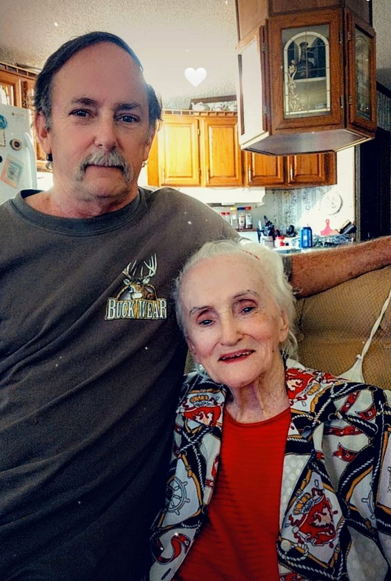 Billie Lou Delaney Leger - Photo 172