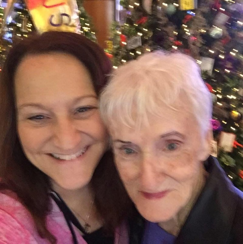 Billie Lou Delaney Leger - Photo 182