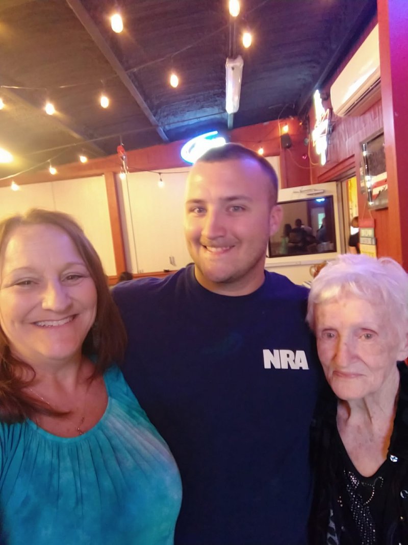 Billie Lou Delaney Leger - Photo 186