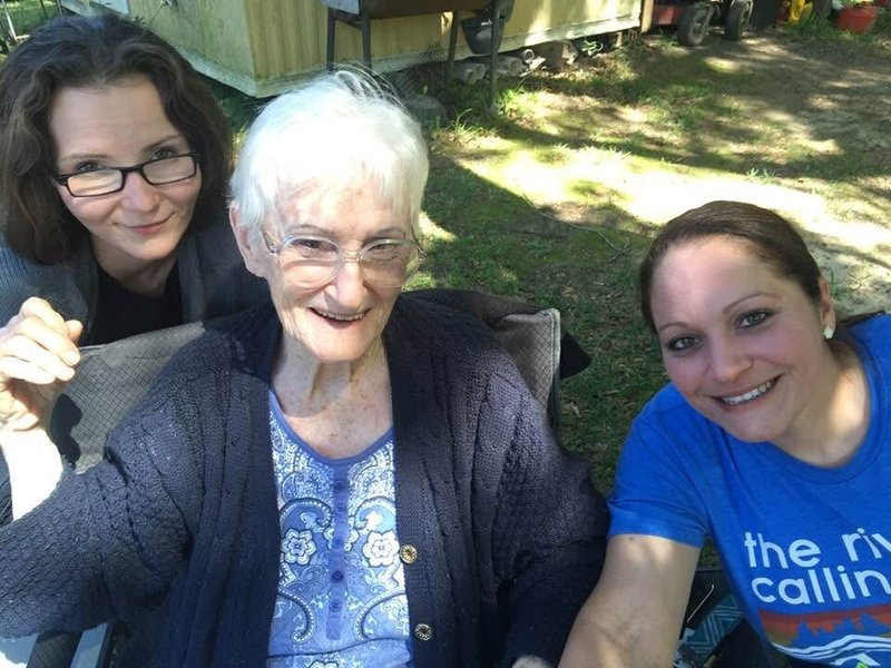 Billie Lou Delaney Leger - Photo 214