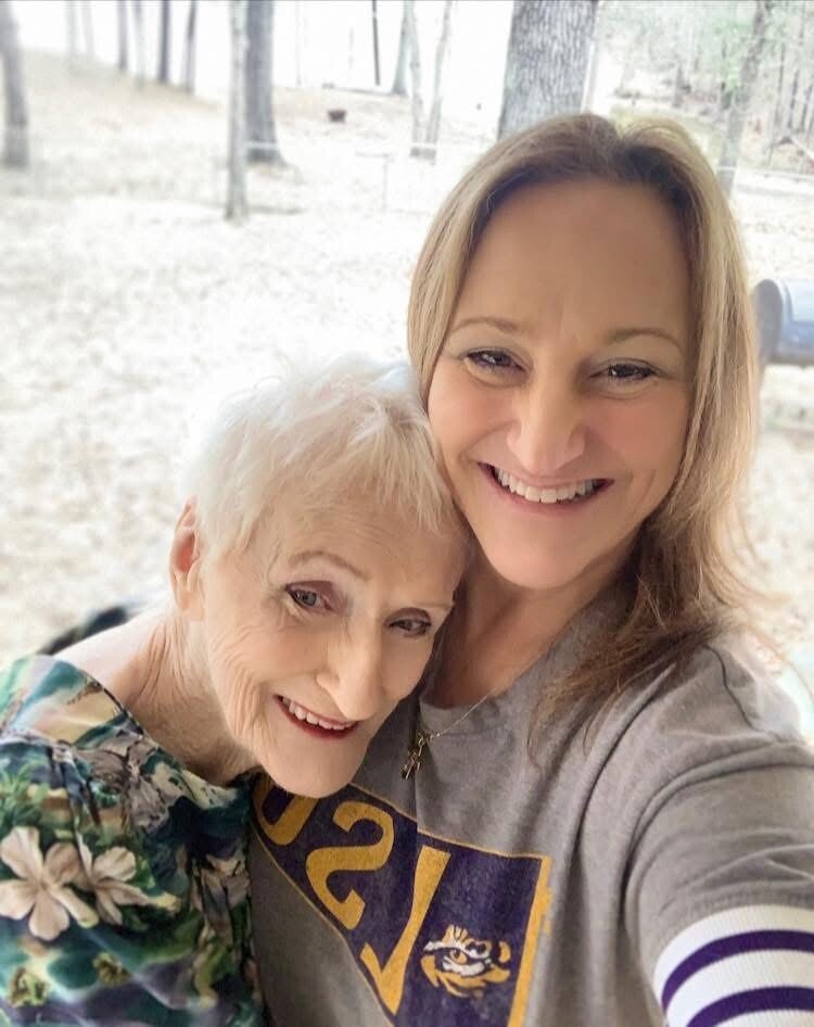 Billie Lou Delaney Leger - Photo 228