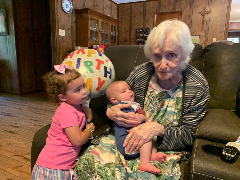 Billie Lou Delaney Leger - Photo 233