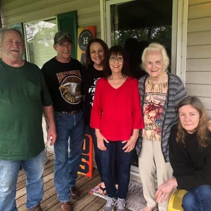 Billie Lou Delaney Leger - Photo 238