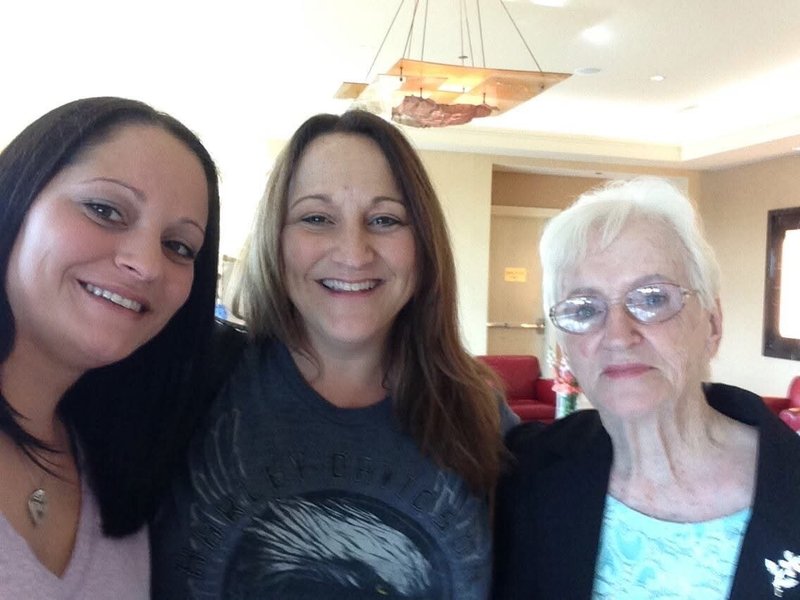 Billie Lou Delaney Leger - Photo 259