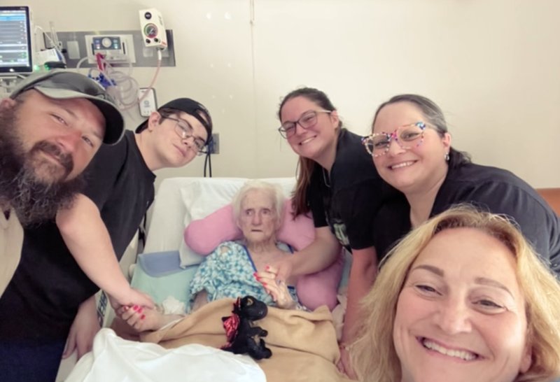 Billie Lou Delaney Leger - Photo 262