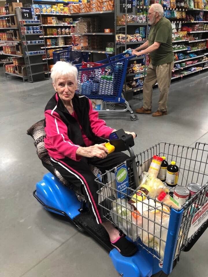 Billie Lou Delaney Leger - Photo 270