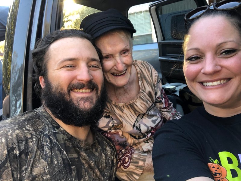 Billie Lou Delaney Leger - Photo 296