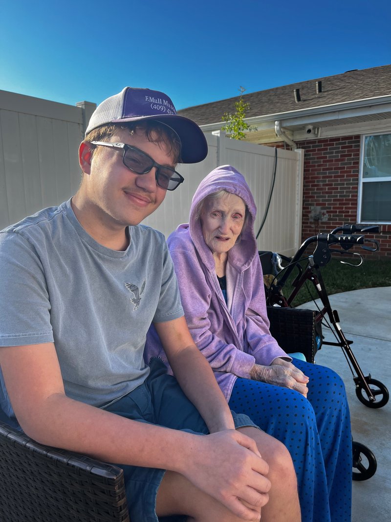 Billie Lou Delaney Leger - Photo 311