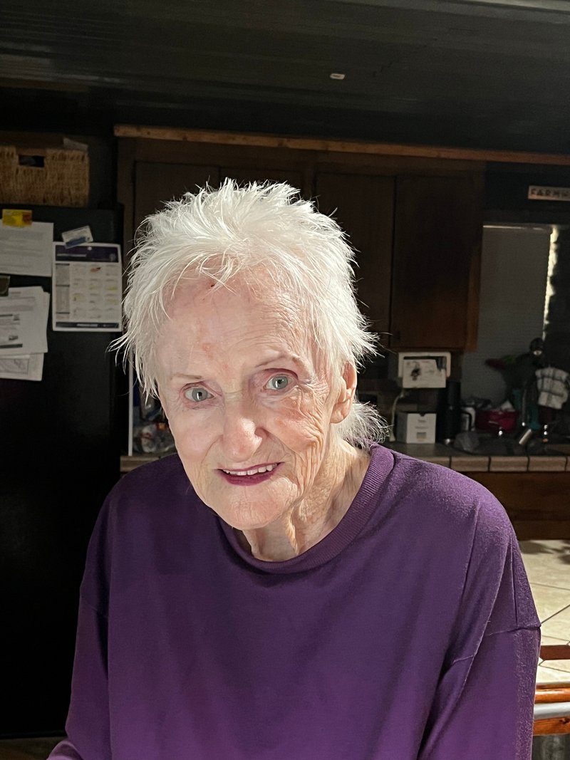 Billie Lou Delaney Leger - Photo 324