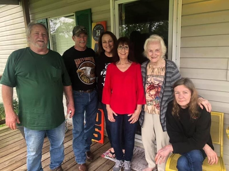 Billie Lou Delaney Leger - Photo 335