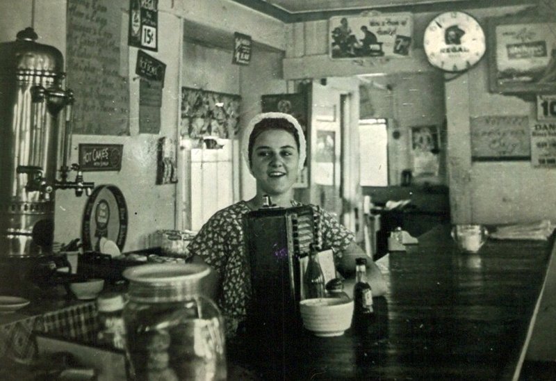 Beulah "Mae" Cormier Dougharty Brown - Photo 246