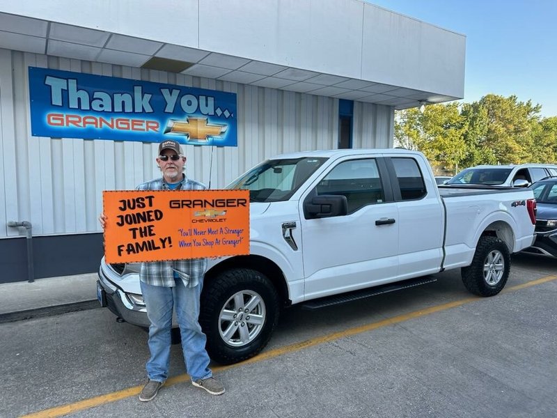 Matthew Lawrence Lucher - Photo 37