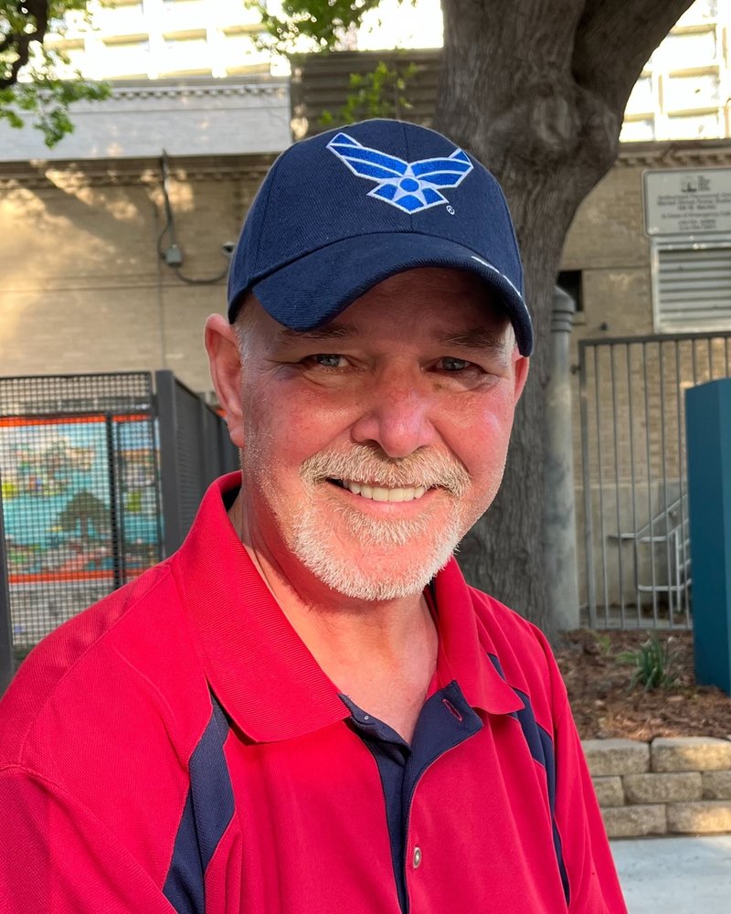 Gary Allen Hudson - Photo 2