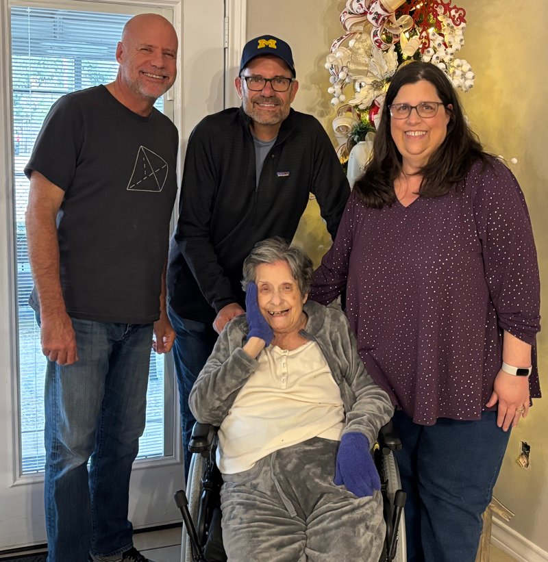 Anita Janeanne King - Photo 25