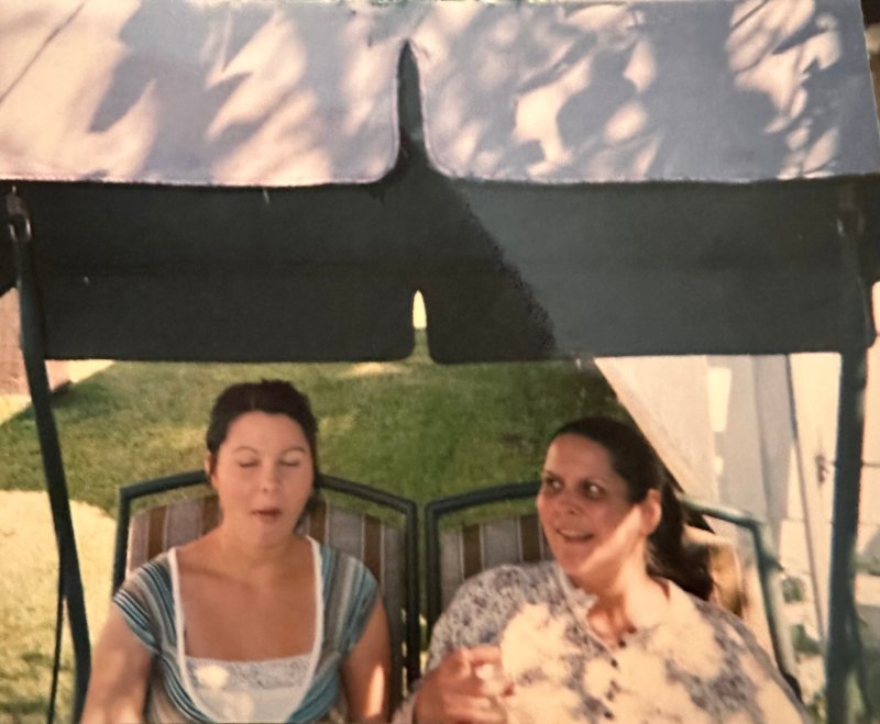 Ann Gonzales - Photo 39